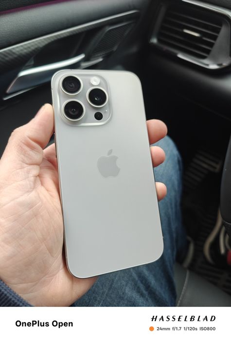 iPhone 15 pro 512 gb