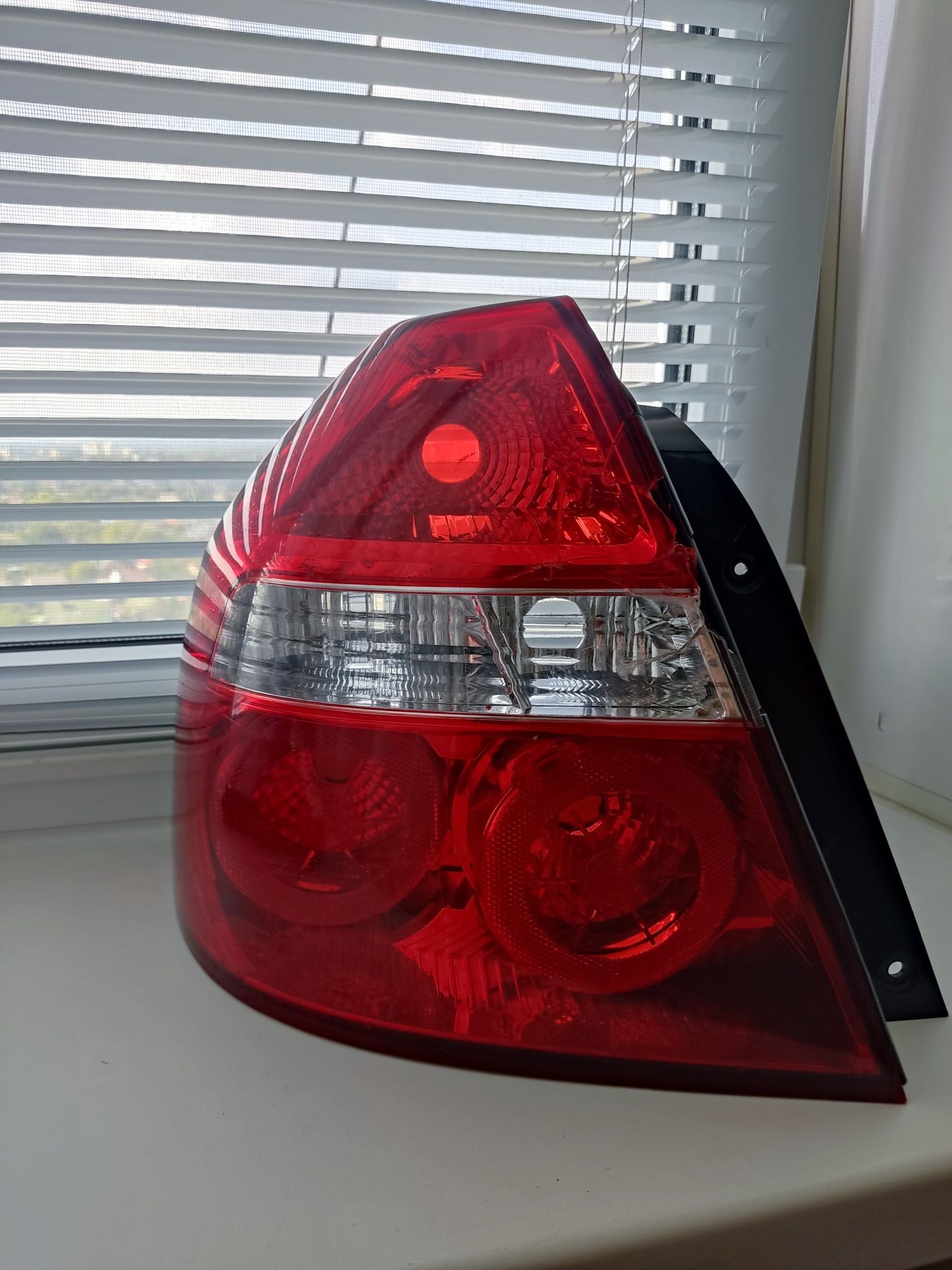 Задний левый фонарь Шевроле Авео т250 Оригинал: 400 грн. - Задні фари ...