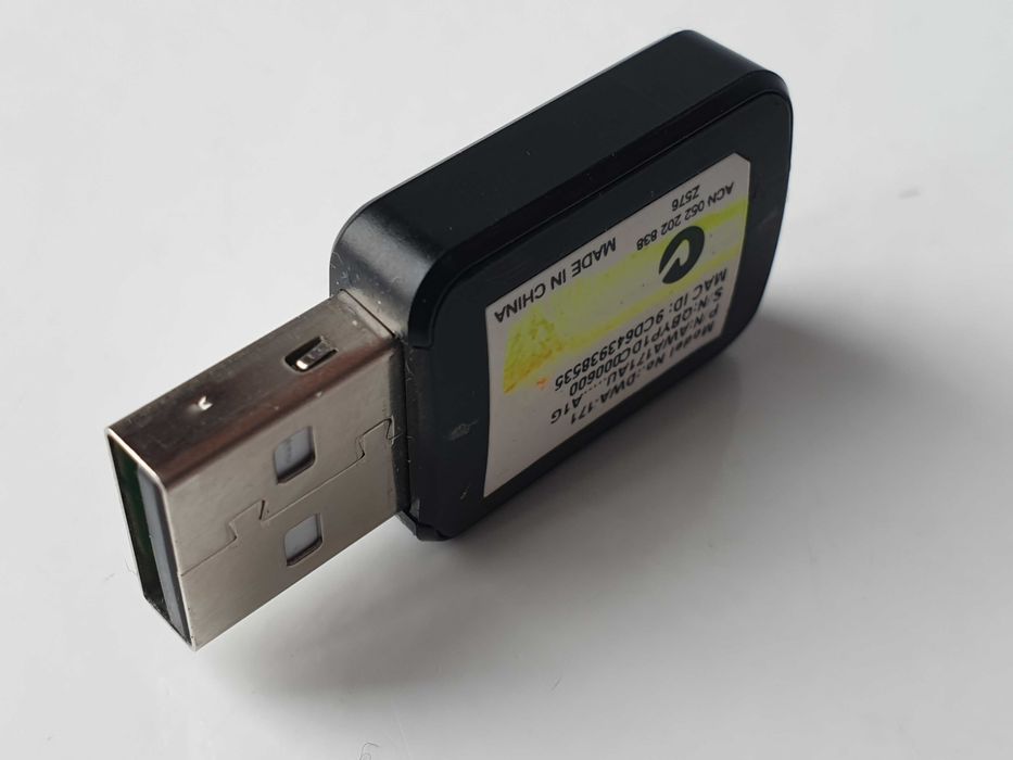 Wi-Fi USB  D-Link DWA-171 версія A1  2.4 ГГц/5 ГГц  AC600