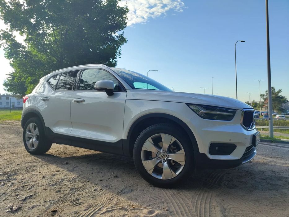 Volvo XC 40 Volvo XC40 bogate wyposażenie, ASO