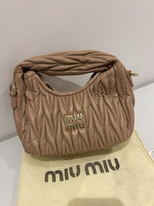 Mala nova com etiqueta