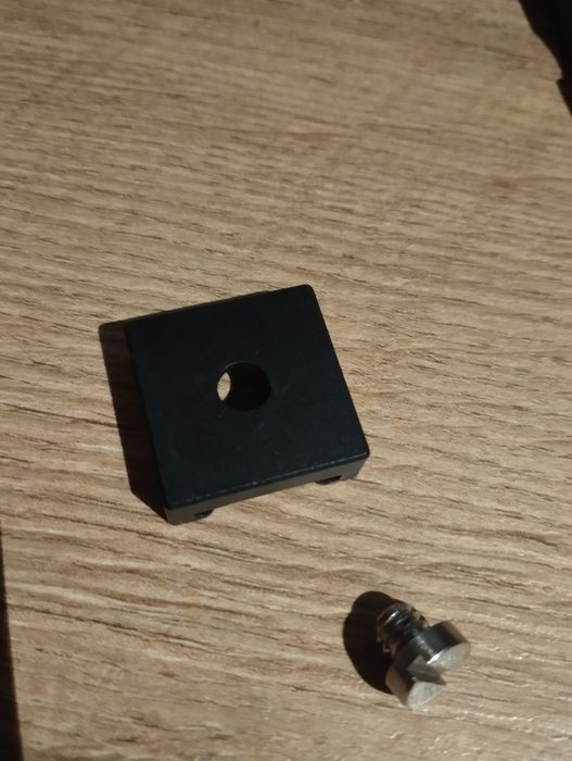 Adapter montażowy - sanki ISO do Gimball FeiyuTech