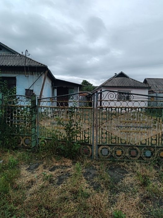 Добротний,будинок.