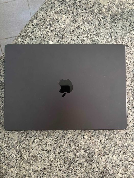 MacBook Pro 14" M4 Pro (14C CPU / 20C GPU) • 48GB RAM • 1TB SSD • Como Novo