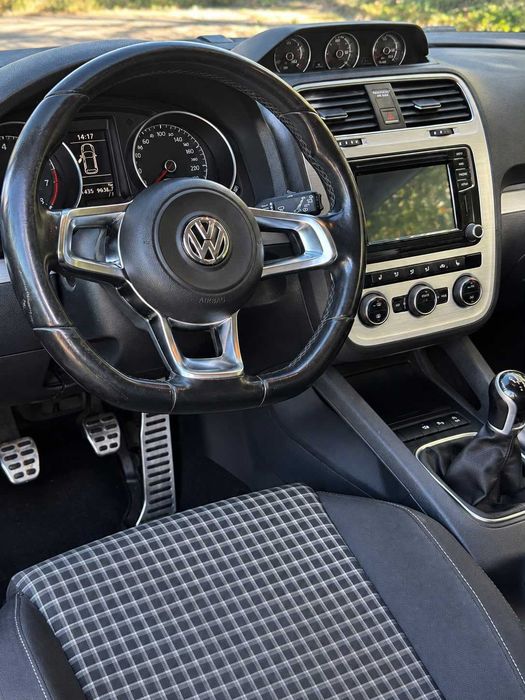 Volkswagen Scirocco 2.0 TSI 180cv