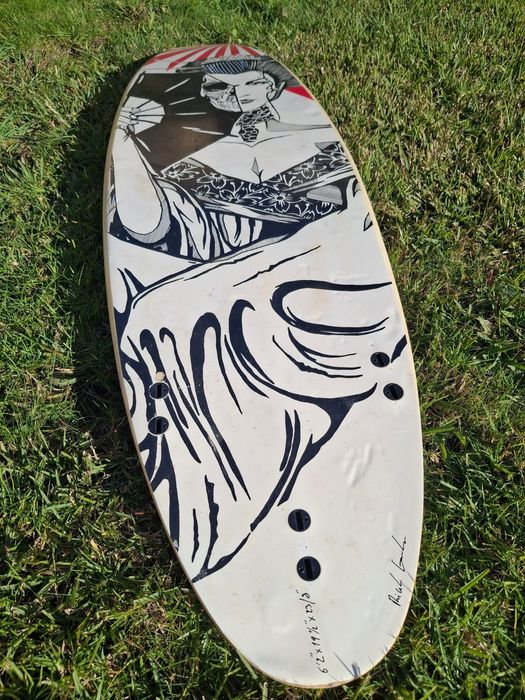 Unique 6’2 Surfboard – Custom Artwork