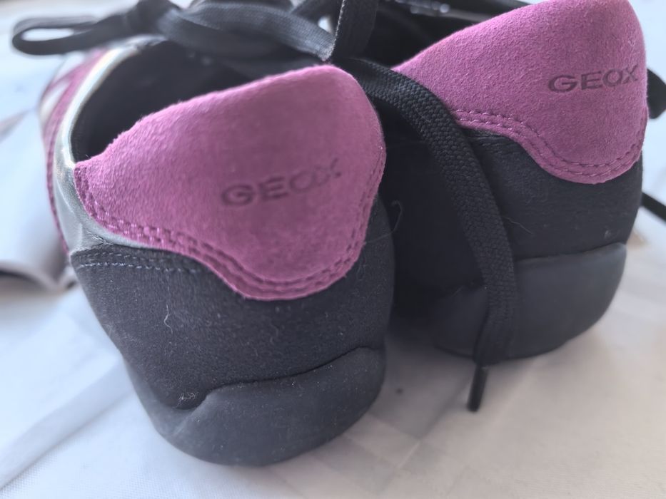 Viralowe adidasy damskie marki Geox rozmiar