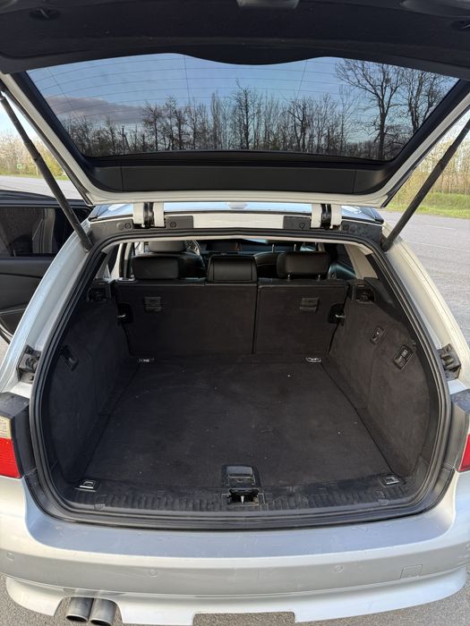 Продам БМВ Е61 525i