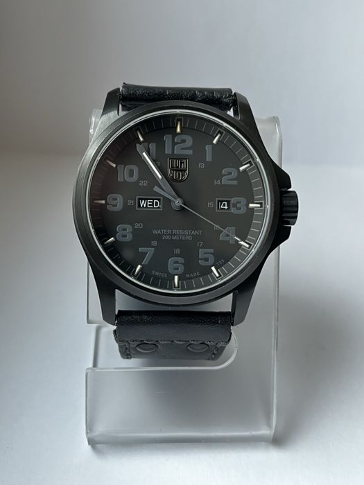 Шлейцарський годинник Luminox Atacama Field 1920 (Sapphire/Tritium)