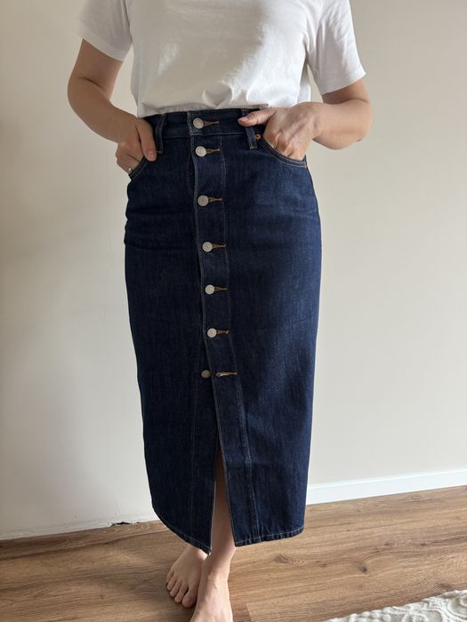 Спідниця Levis в ідеальному стані