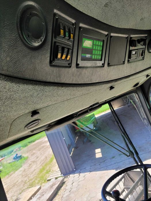 Kombajn zbożowy 5660 HTS