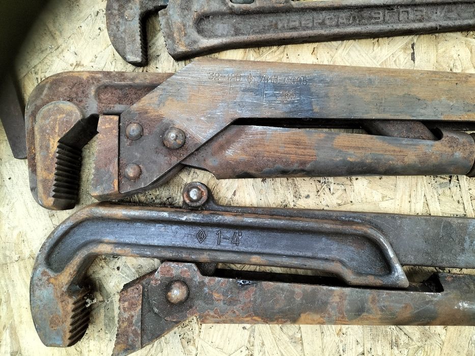 Ключи трубные разводные