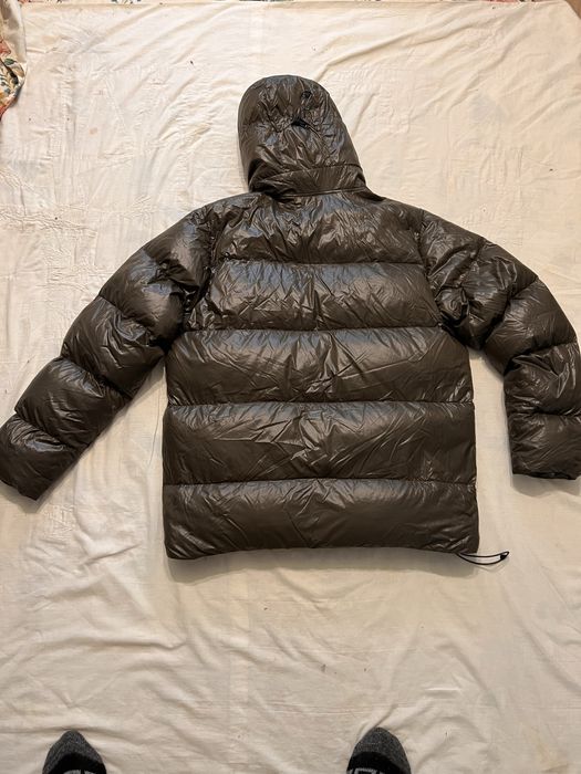 Продам пуховик Nike  р. XL