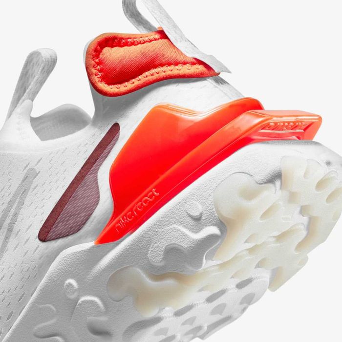 Оригінал! Кросівки Nike REACT VISION DM2828-100 US 8.5 (26.5 см)
