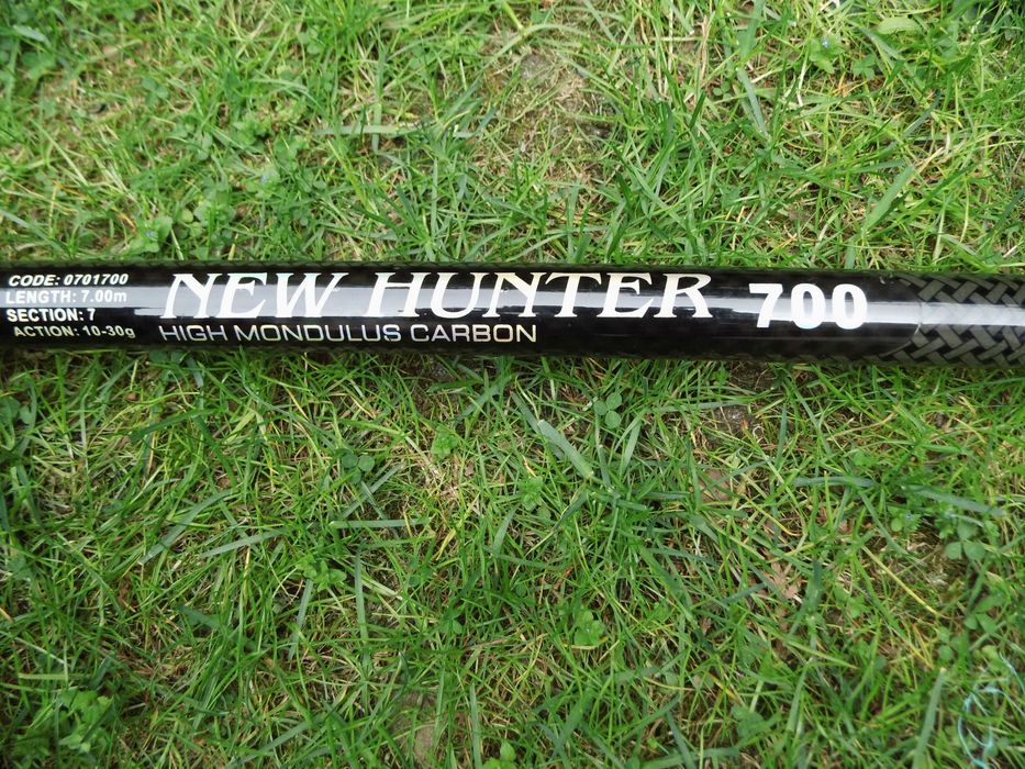 Wędka bolonka New Hunter 7 m węglowa  i  2 x kołowrotek
