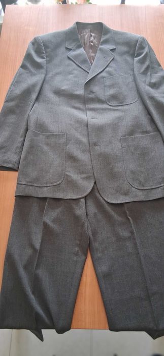 Fato Massimo Dutti novo