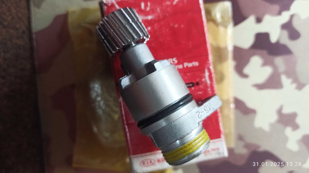 Продам шестерню спідометра kia / hyundai