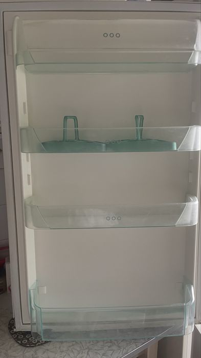 Холодильник Electrolux