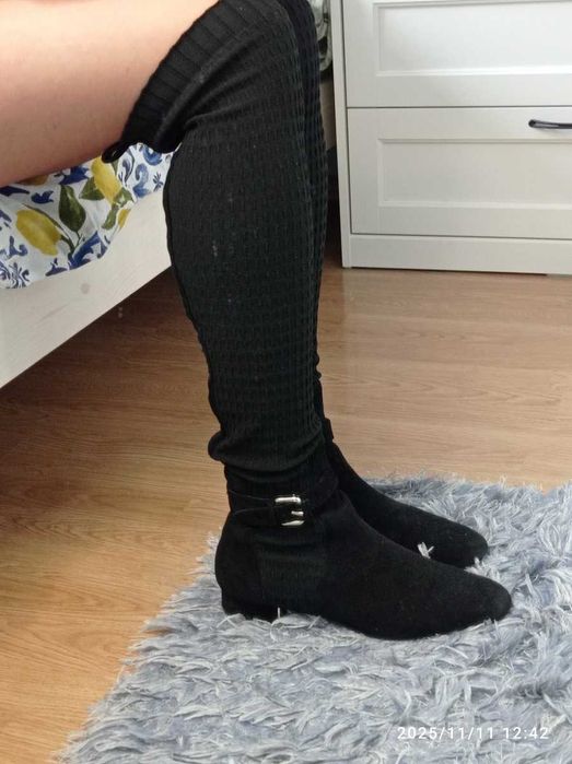 czarne kozaki massimo dutti