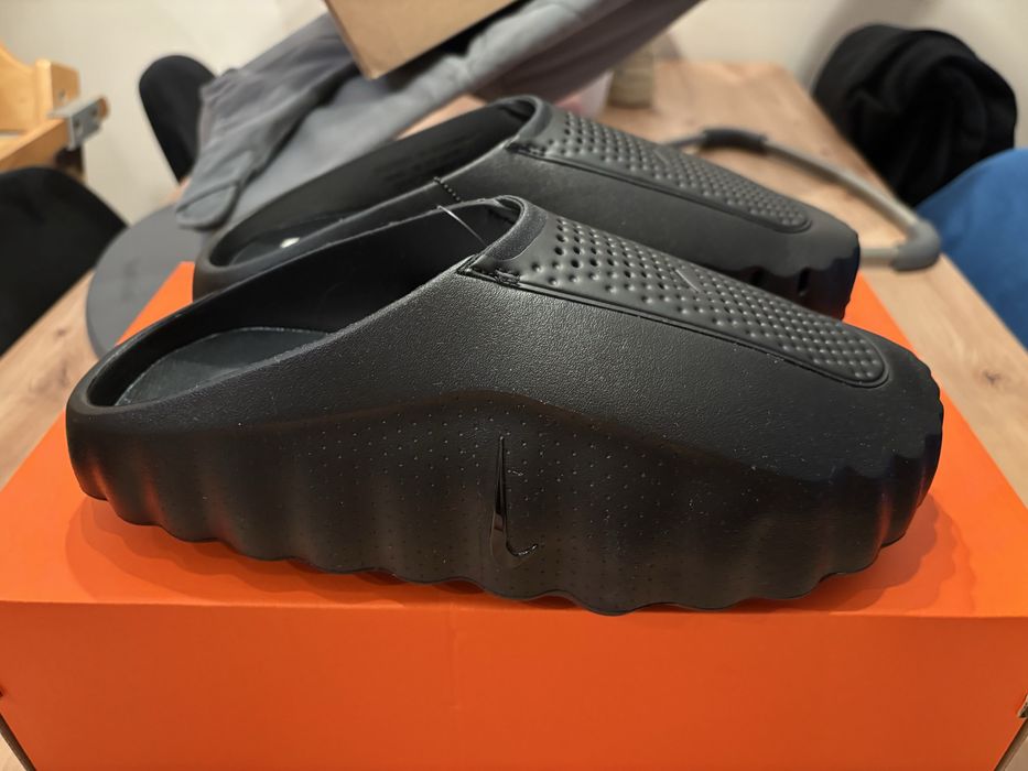 Nike  mind  001