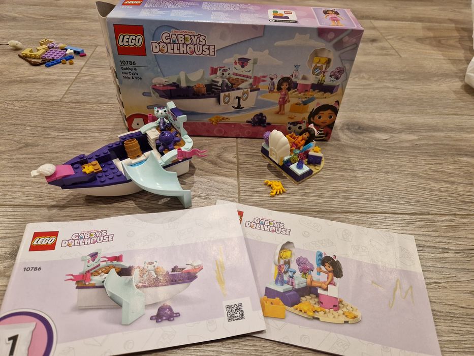 Корабль и спа Габбі лего(б/у)