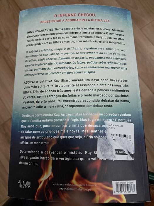 Vendo livro "Raparigas no inferno" como novo