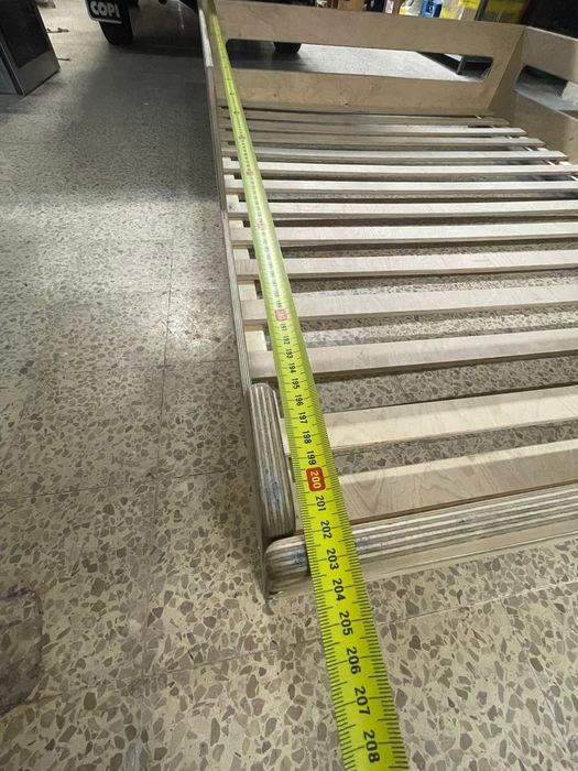 Cama casal estrutura
