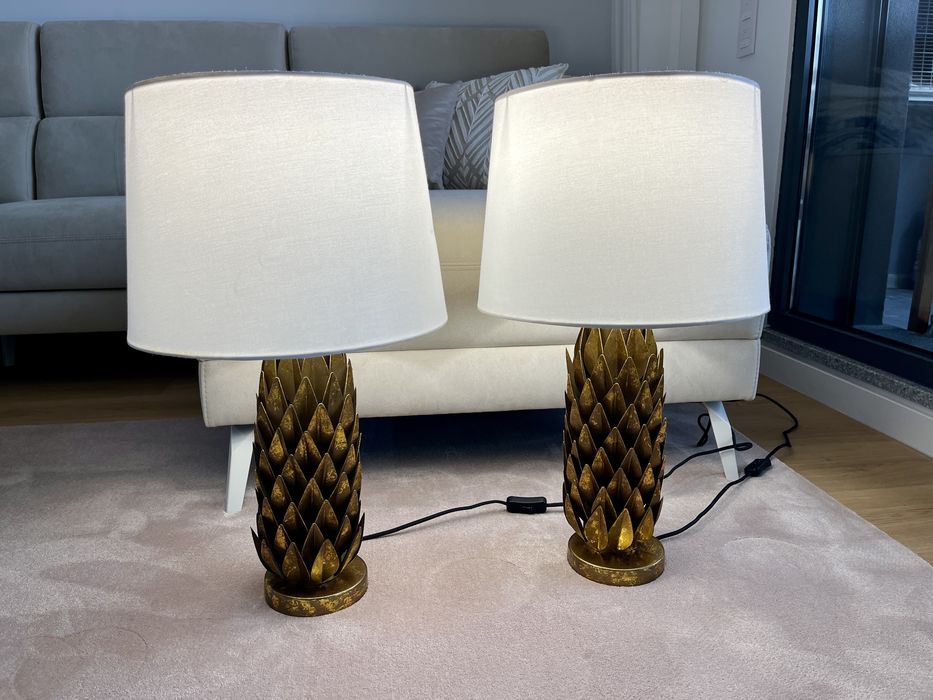 Candeeiro de Mesa dourado