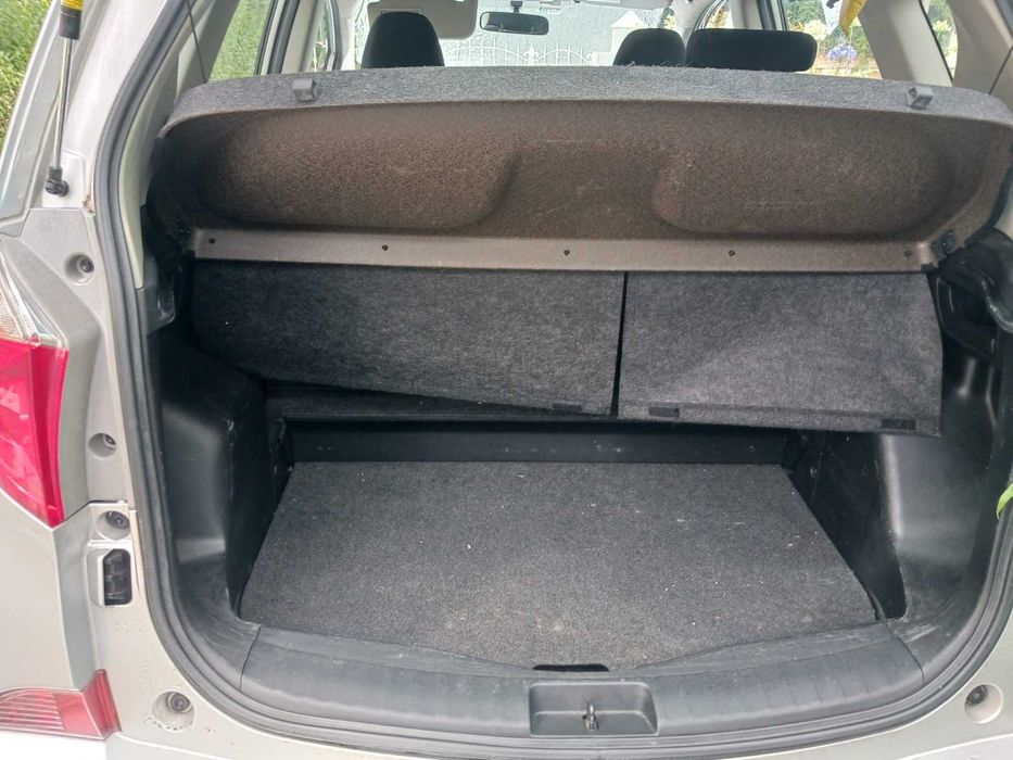 Toyota Verso-S - IMPECÁVEL