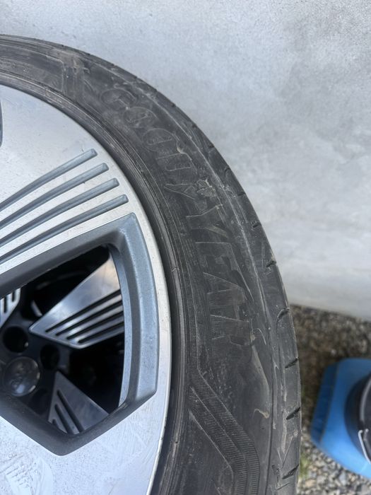 Диски Audi E-Tron R21  265/45 R21