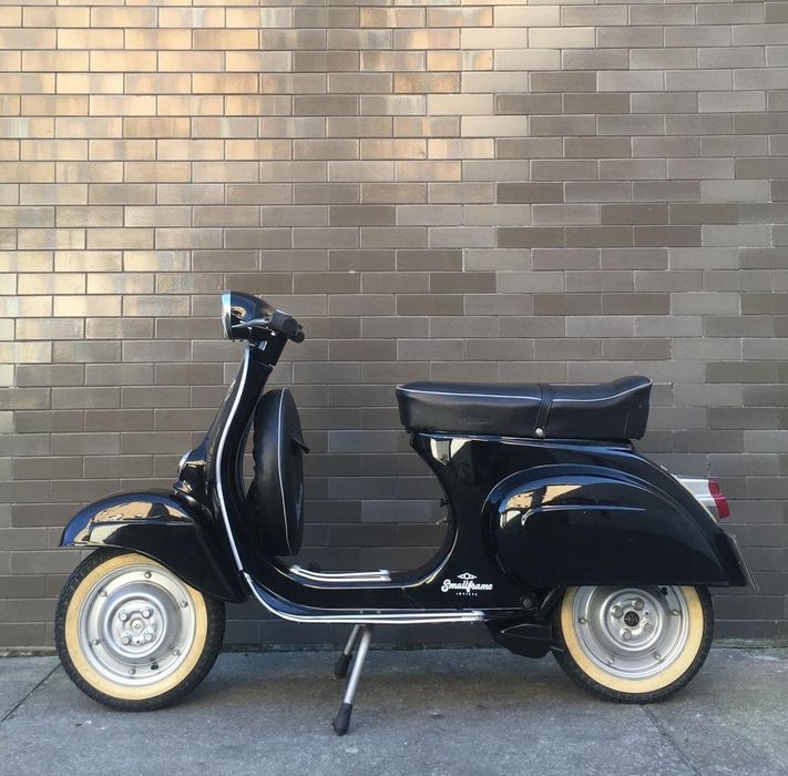 Vespa 50s restaurada