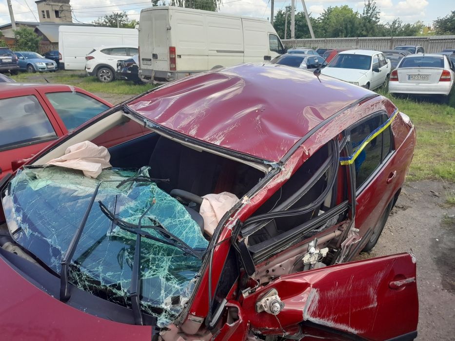 Nissan tiida 1.6 мотор після дтп