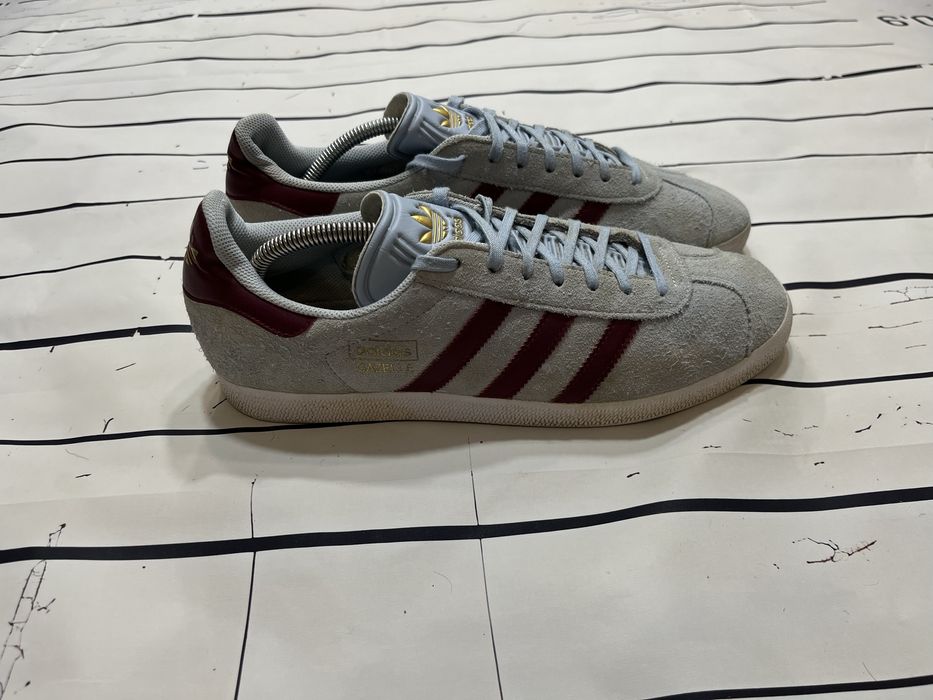 Кросівки adidas gazelle асікс 46