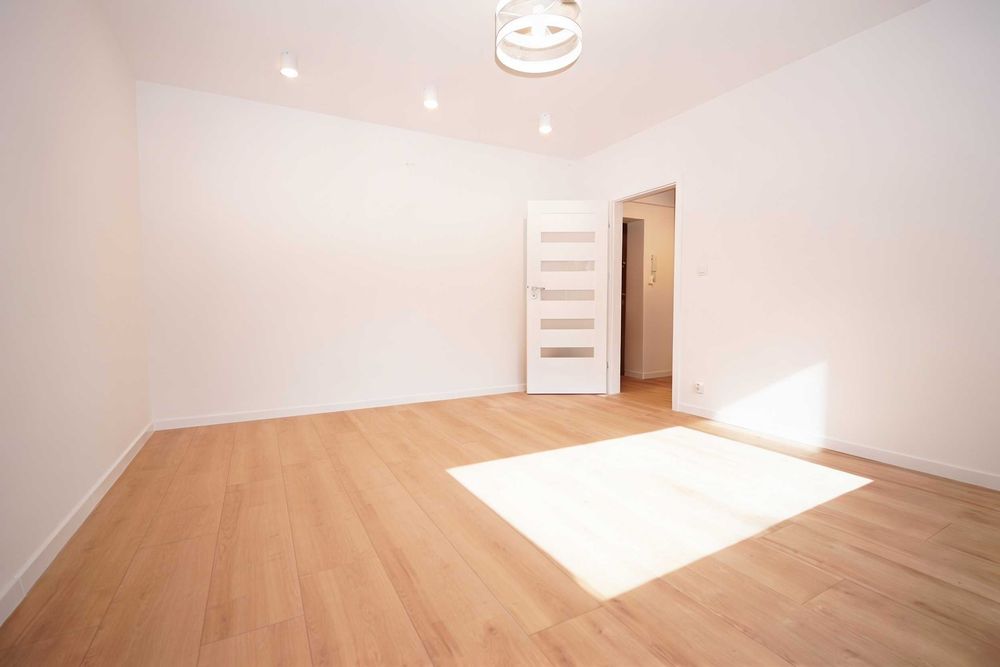 Mieszkanie 2 pokojowe/37 m²/os. Krakowiaków - Widok 3