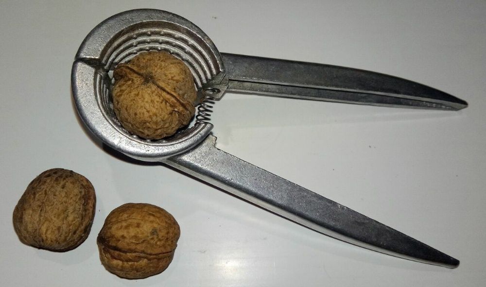 Орехокол "Бабочка"