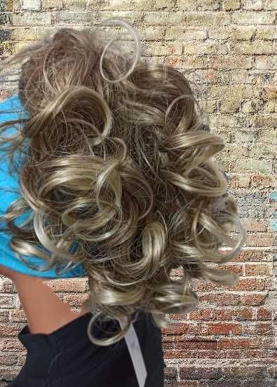 treska  mokra włoszka blond mix 12t/26-Nessaja wigs