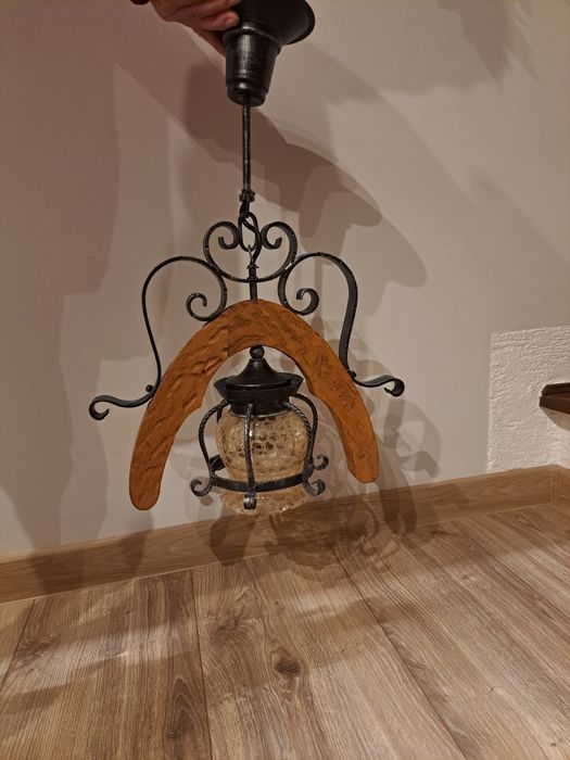 Rustykalne kute lampy