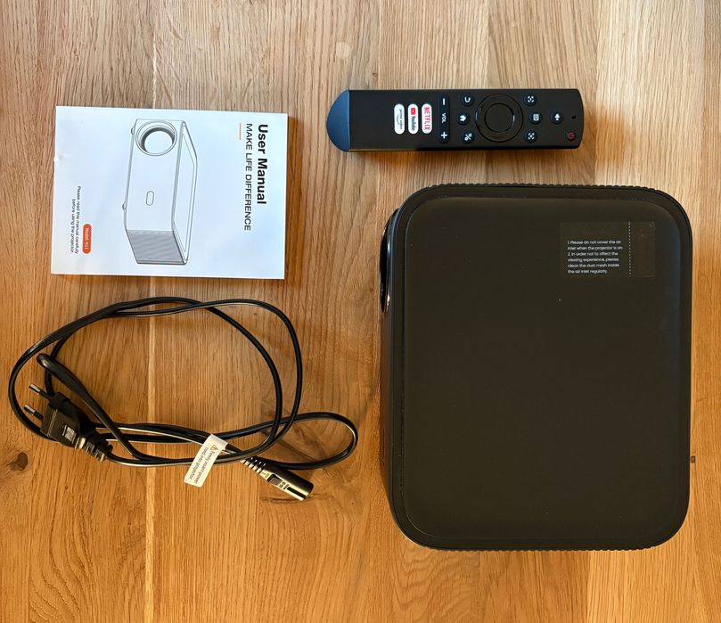 Haprum Beamer - 4K 1000 ANSI, Native Full HD 1080P