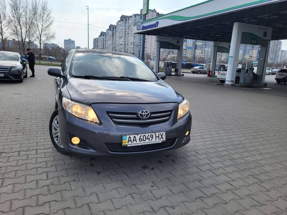 Продам тоету короллу 1.6 об.