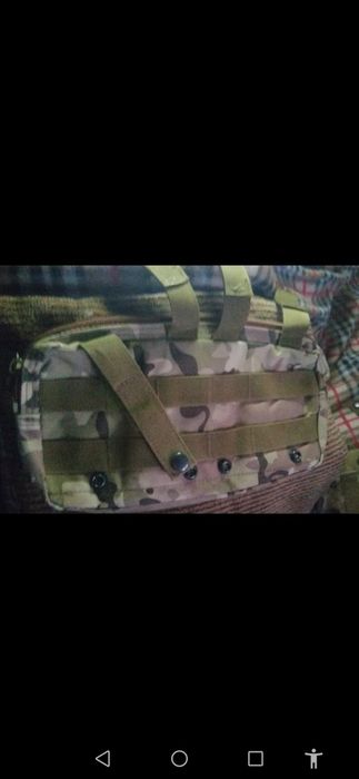 Плитконоска з підсумками для магазинів зі скидом плит
