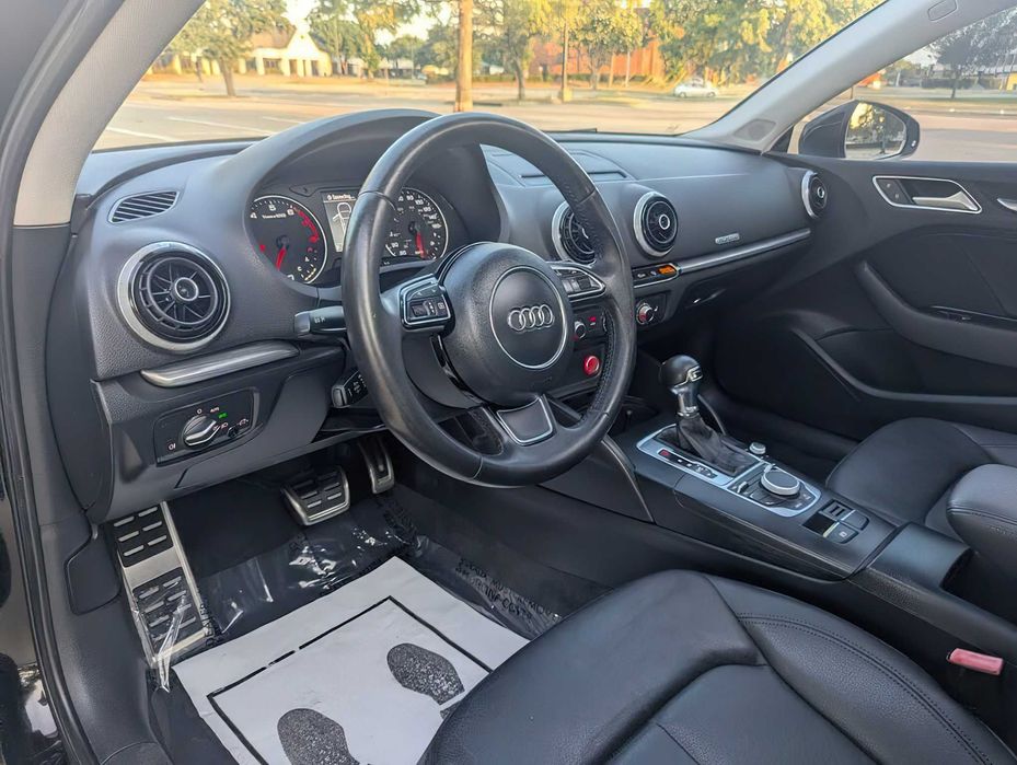 Audi A3      2014