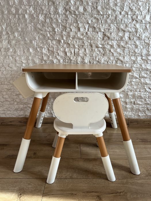 Дитячий столик зі стільчиком  мультивуди  3 в 1