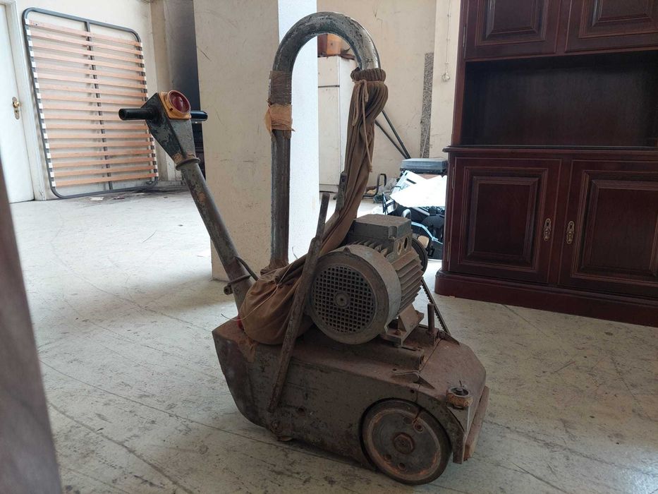 Maquina de raspar soalho JM Loureiro