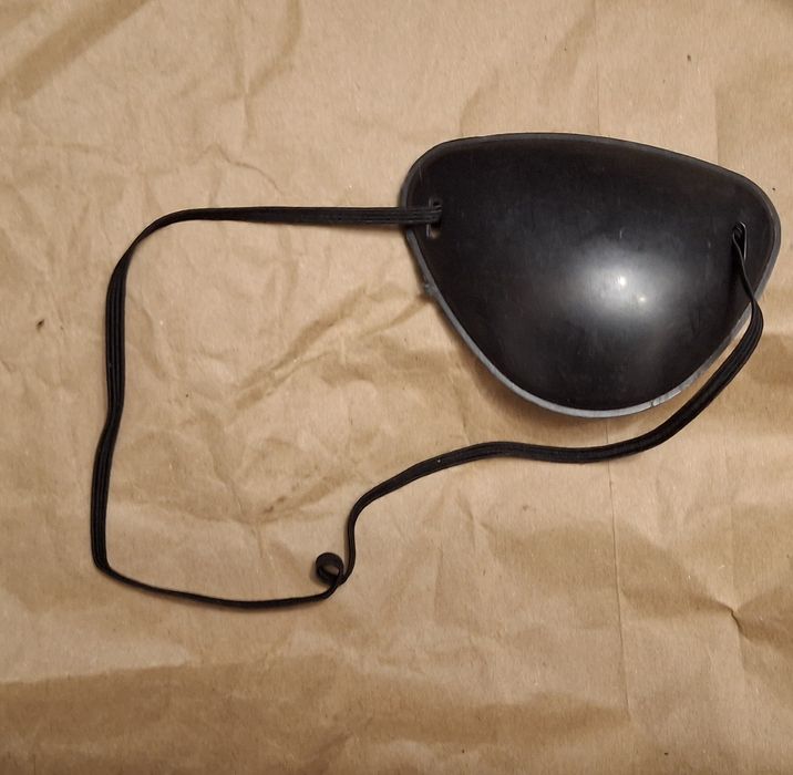 Піратсья повязка на око пірат