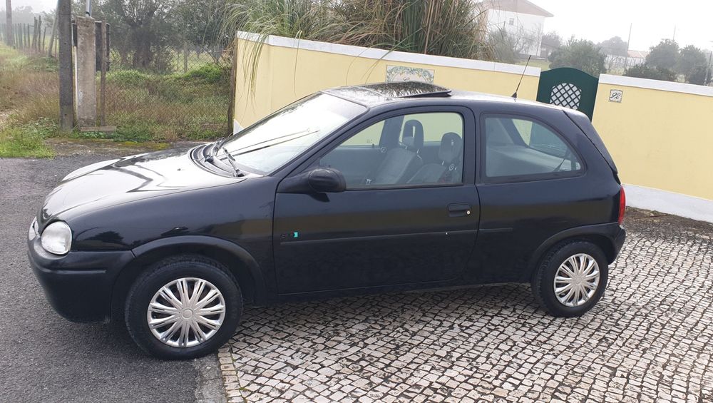 Opel Corsa B 1.5 TD sport como novo valor negociável