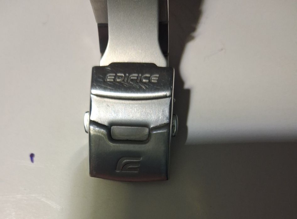 Zegarek męski Casio Edifice 
Edifice Ekran LCD/Stal Ø46.7 mmC