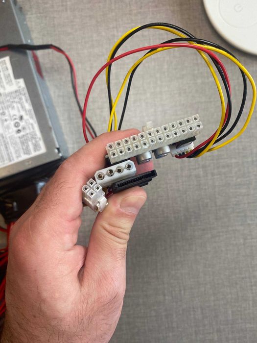 Серверный блок питания для GPU, Майнинг ферма