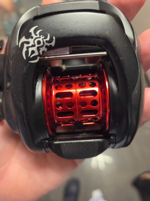 Lekka szpula do Daiwa Tatula 200