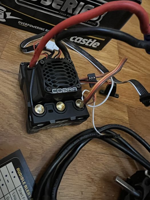 Combo castle creations cobra 8, 2200kv gold edition v2
