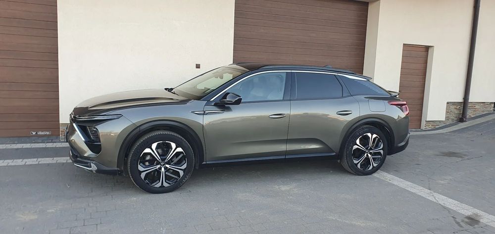 Citroën C5X 1.6 Hybrid Plug-in Shine. Salon PL 1 własciciel. Po małej stłuczce